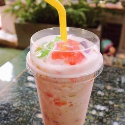 นมเปรี้ยวปีโป้ปั่น