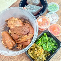 ขาหมู 1 ขา (หน้าร้าน400)