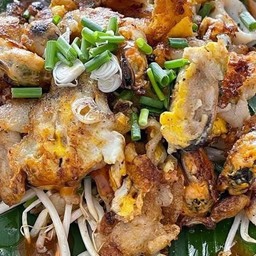 หอยทอดพิเศษ