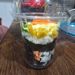 ซูชิคัพไส้ถ้วยคัพ ปูอัดน้ำสลัดไข่หวานไข่กุ้งยำสาหร่าย