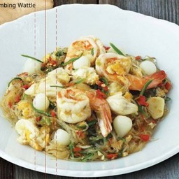 วุ้นเส้นผัดชะอมทะเล