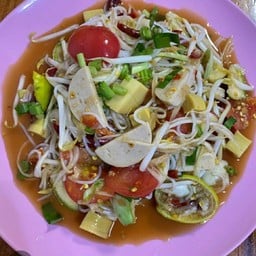 ส้มตำหลังซีพี