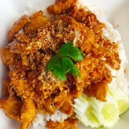 ข้าวไก่กระเทียม