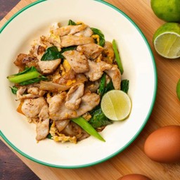 ผัดซีอิ๊วไก่(DR)