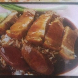 ข้าวหมูแดง + หมูกรอบ