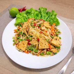 ยำขนมจีน By แม่พร