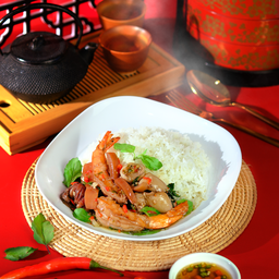 ทะเล กระเพราราดข้าว