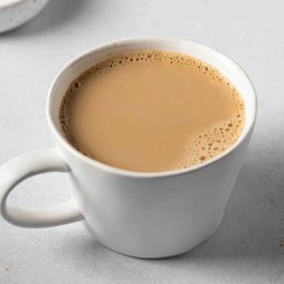 กาแฟนมสด ร้อน