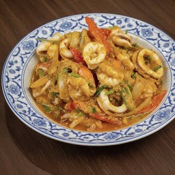 ทะเลผัดผงกะหรี่