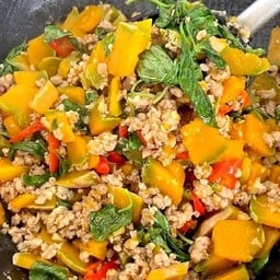 ข้าวต้มกุ๊ยสำรับบ้าน บุฟเฟต์ คลองเตย