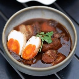 หมูฮ้อง ไข่เค็ม