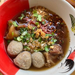 เนื้อตุ๋นต้มยำ