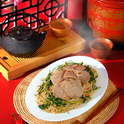 หมี่กระเฉด - หมู