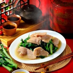 เกาเหลา ราดหน้าหมูนุ่ม ไม่มีเส้น