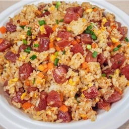 มาแอบแซ่บ ส้มตำ ยำรสเด็ด อาหารตามสั่ง -