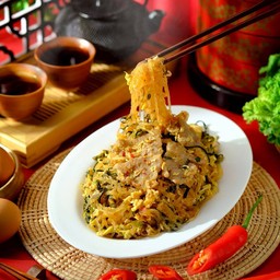 สุกี้แห้ง