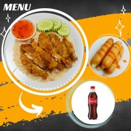 [อร่อยซ่ากับโค้ก]ข้าวมันไก่ทอด+ไส้กรอกไก่4ชิ้น+โค้ก330ml