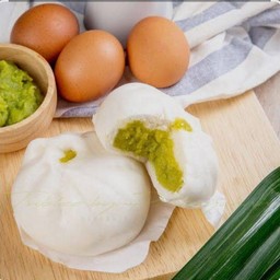 ซาลาเปาทับหลีไส้สังขยา ใบเตย 2 ลูก