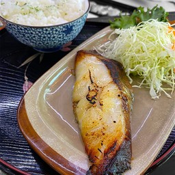 ปลาเนื้อขาวอิโบไดย่างมิโซ๊ะ