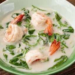 ต้มกะทิใบเหลียง กุ้งสด