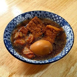 ไข่พะโล้ (ครึ่งชุด)