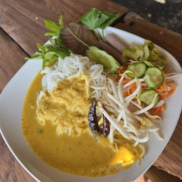 ขนมจีนน้ำยากะทิใต้