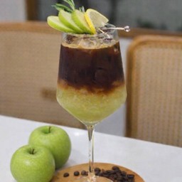 Tonic Apple Coffee