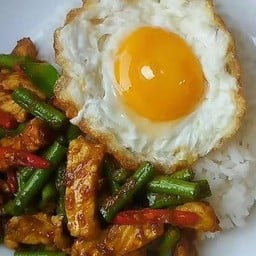 ข้าวกะเพราหมู่บ้าน-อาหารตามสั่ง-เครื่องดื่ม PINTOMOOBAN