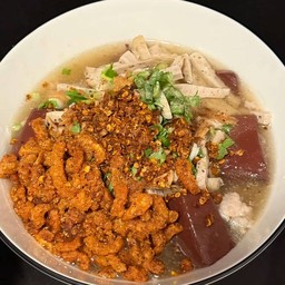 จั๊บอุบลราชใส่ไก่ยอ