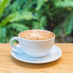 ลาเต้ร้อน