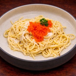 สปาเก็ตตี้ครีมซอสไข่กุ้ง
