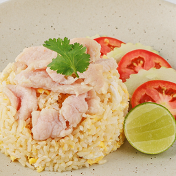 ข้าวผัดหมูPork Fried Rice.