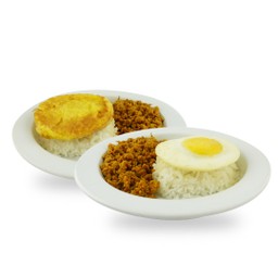 ข้าวหอมมะลิคั่วกลิ้งไก่สับพริกแกงใต้แท้