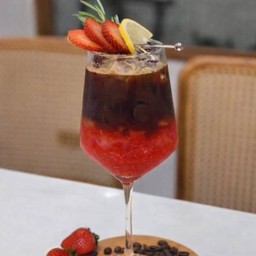 Tonic Strawberry Coffee