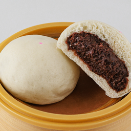 ซาลาเปาไส้ถั่วดำBlack Bean Bun.