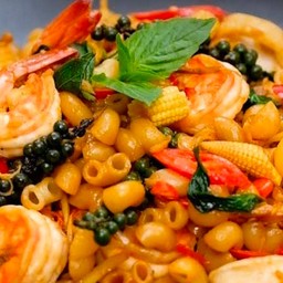 มักกะโรนี ผัดขี้เมา