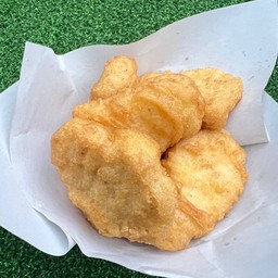 ข้าวไก่ทอดสิริ & ตามสั่ง P’ตุ๊กตา