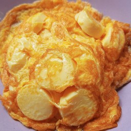 ข้าวไข่เจียวเต้าหู้ไข่