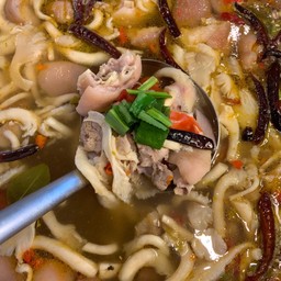 ต้มยำขาหมู