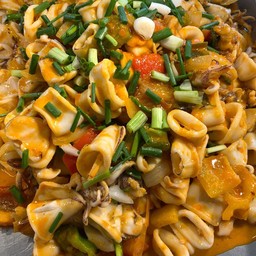 หมึกผัดไข่เค็ม