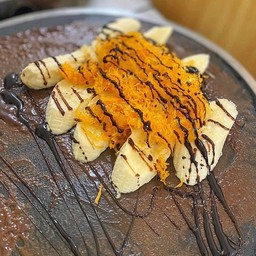 แป้งชาโคล กล้วยหอมทอง ฝอยฉ่ำ ราดช็อคโกแลต