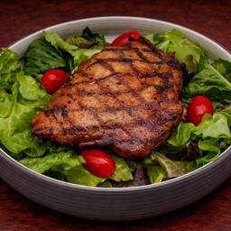 สลัดไก่สไปร์ซี่