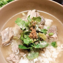 ข้าวต้ม กระดูกหมู