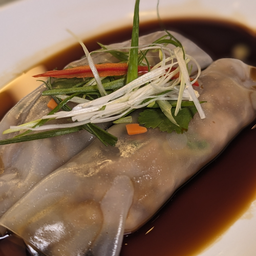 ก๋วยเตี๋ยวหลอดNoodle Rolls.