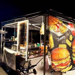 30 เบอร์เกอร์