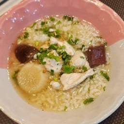 ข้าวต้มไก่