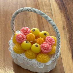 กระเช้าเครื่องทอง