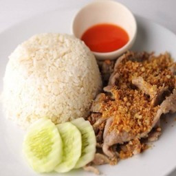 ข้าวราดหมูกระเทียม #60