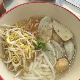 ก๋วยเตี๋ยวน้ำใส