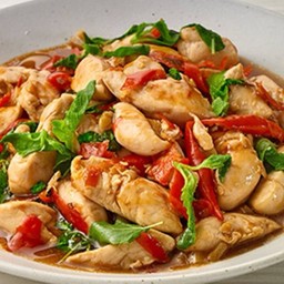 กระเพราไก่ (กับข้าว) #80